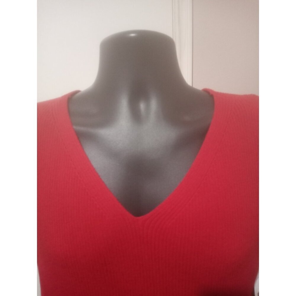 New Women's LIZ CLAIBORNE LIZSPORT Medium M Tunic Top Sleeveless V-Neck RED - Picture 4 of 10